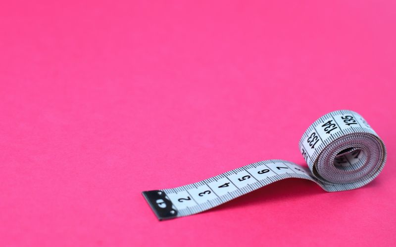 Liposucția VASER: ce este și cum diferă de cea clasică