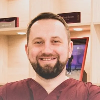 Dr. Alin Contraș