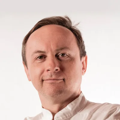 Dr. Marius Roatiș